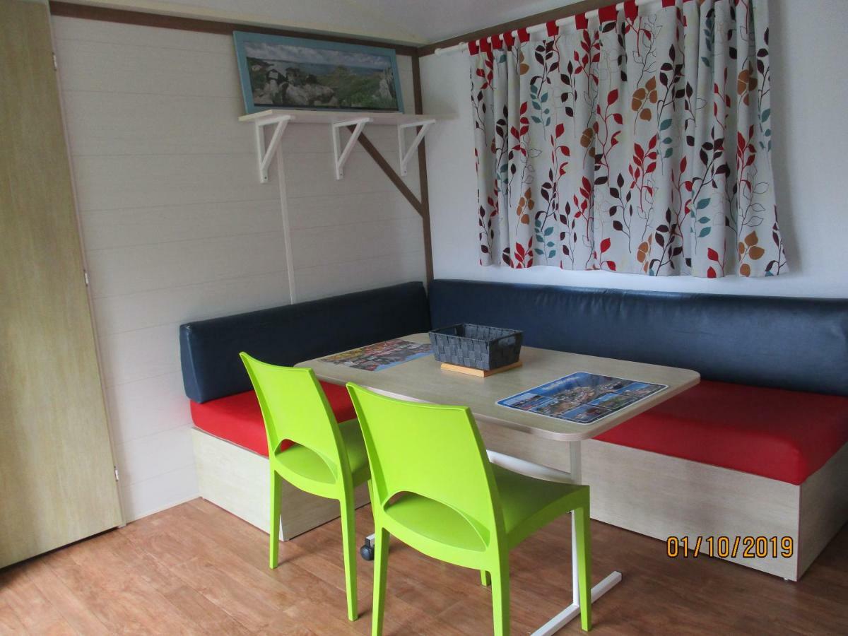 Les Mobile De Kerroyal Campsite