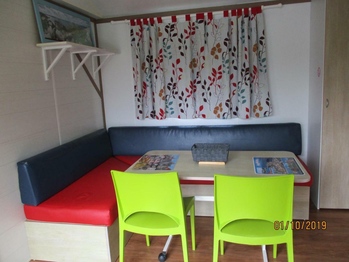 Les Mobile De Kerroyal Campsite *